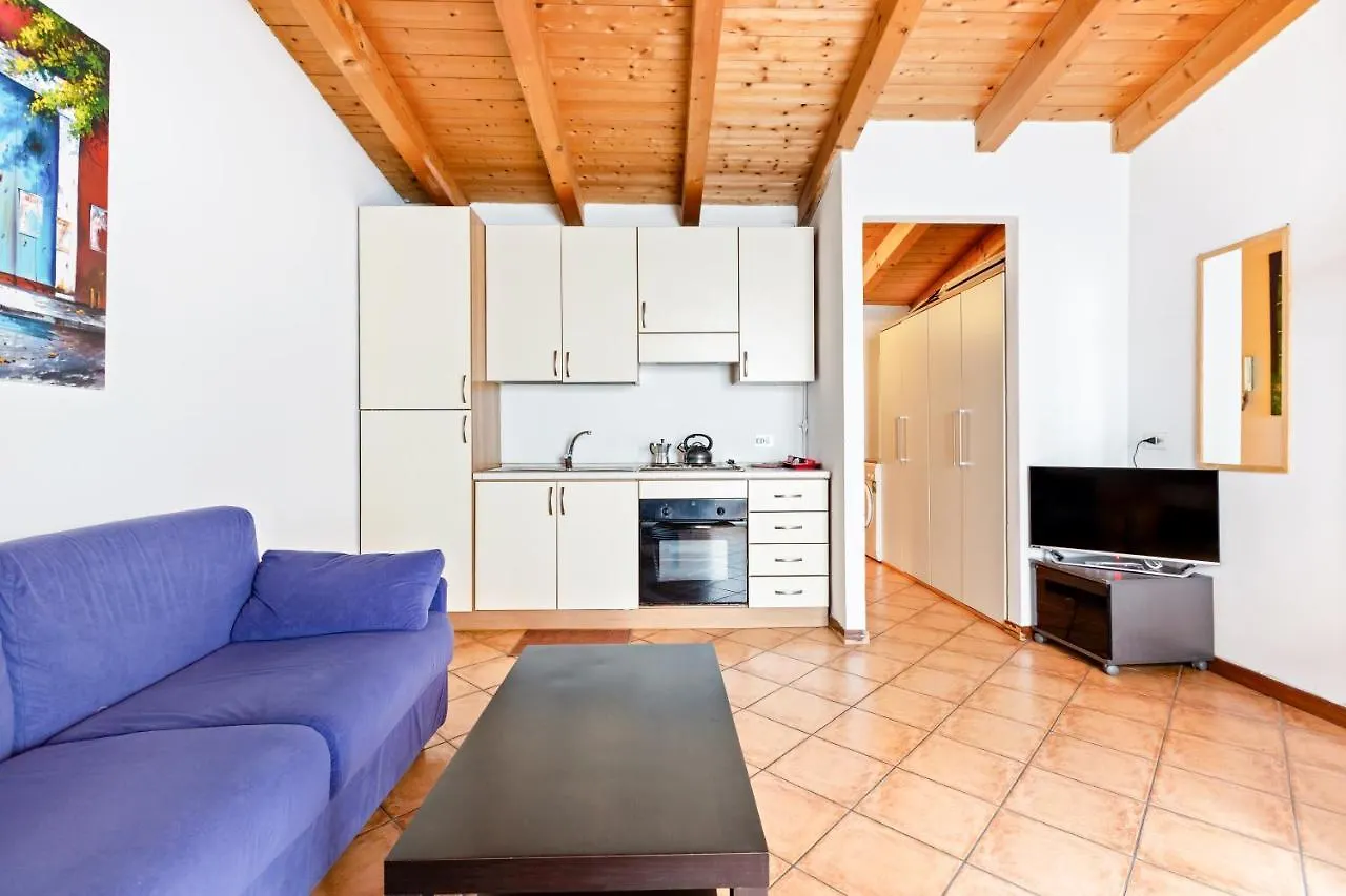 Cosy Studio Corso Lodi&Porta Romana M3 Milano 0*,  Italia
